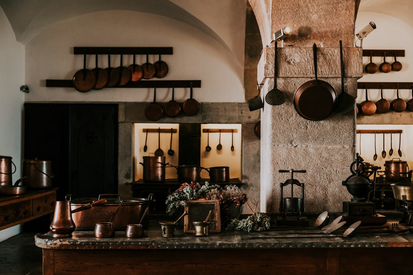 La tavola della colazione, vista ampia